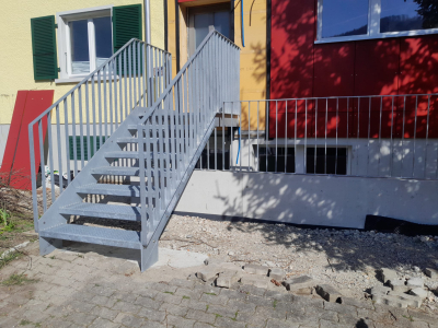 Podest und Geländer zu Hauseingang und Kellerabgang, 2500561 NABO4710